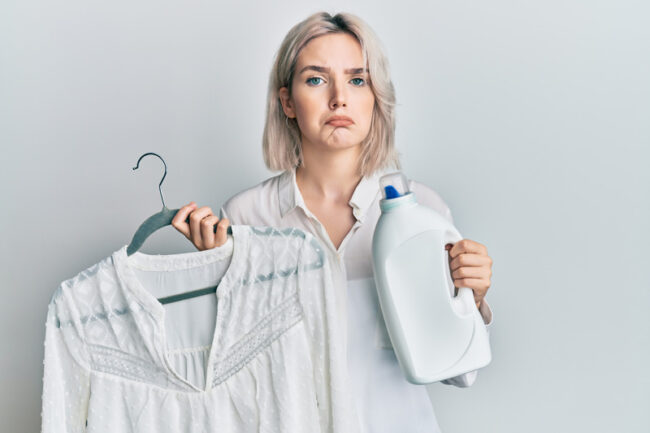 how-to-wash-white-clothes How to Wash White Clothes: Reviving the Brightness in Your Fabric