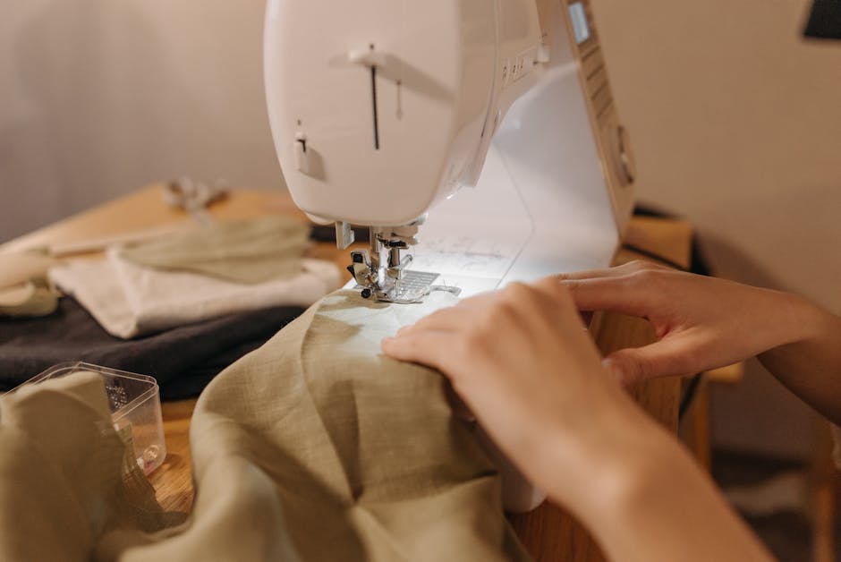 Seamstress Closest to Me Top 10 Perfect Fits 2024